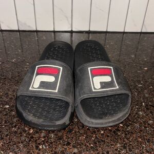 Fila Sleek Slides size W-6, unisex men/women , black, red, white